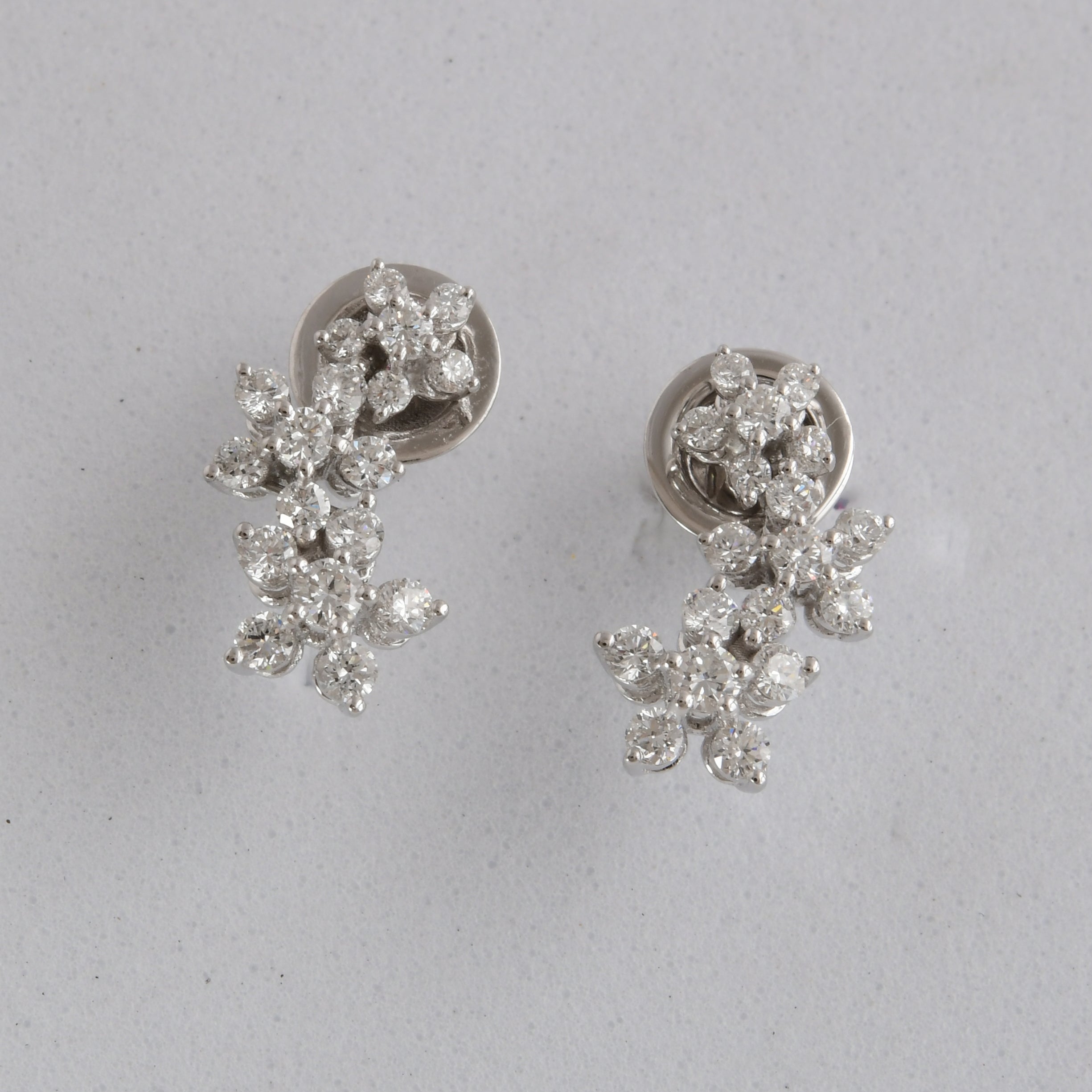 0.97Ct Lab Grown Diamonds 14K Fine Gold Round Cut Dangle Earrings