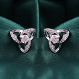 Splendid Triangular Lab Grown Diamond Stud 14K Fine Gold 0.70Ct